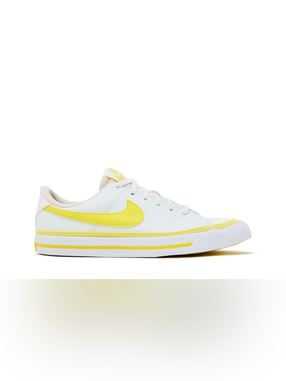 Nike Court Legacy (Big Kids) 6.5Y
Summit White Opti Yellow Sneakers
